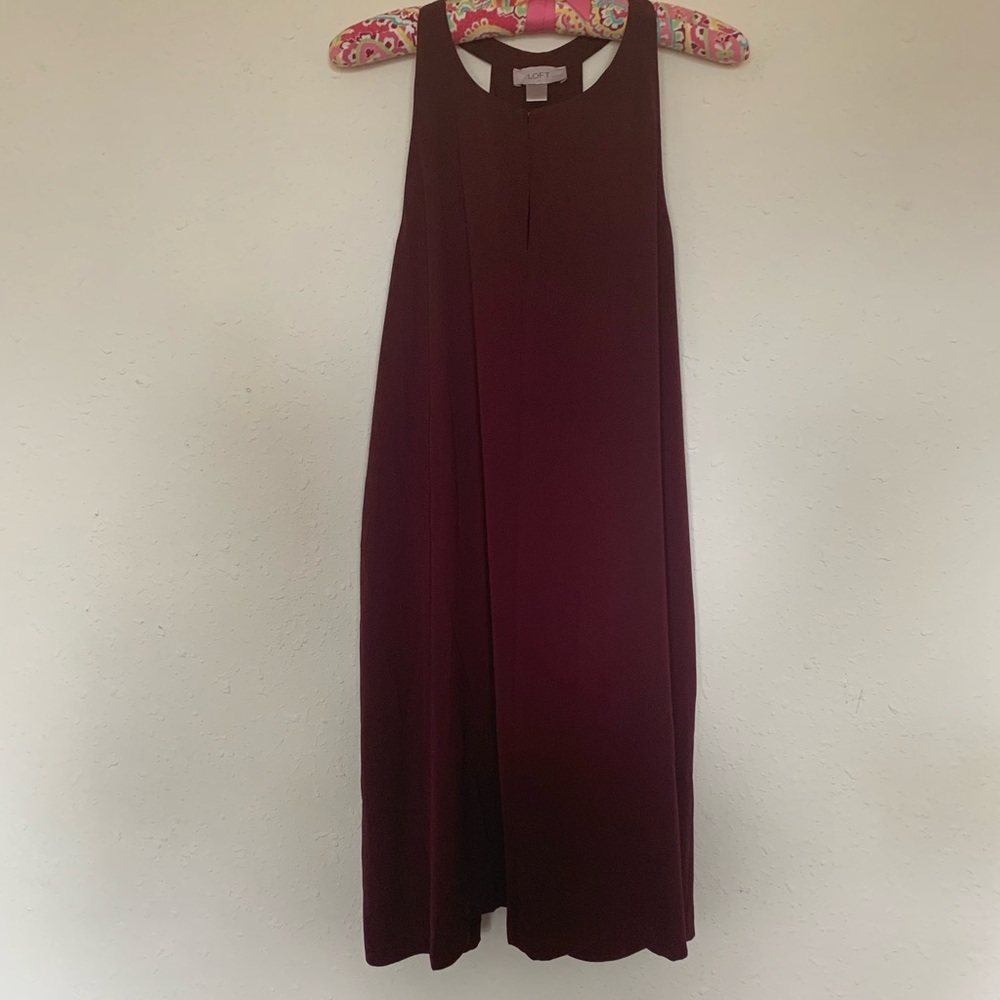EUC Wine color Loft racerback dress 🍷